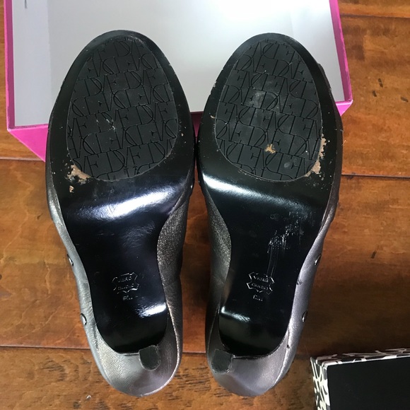 DvF Peep Toe Booties - Worn Once - Size 9 - Picture 5 of 5